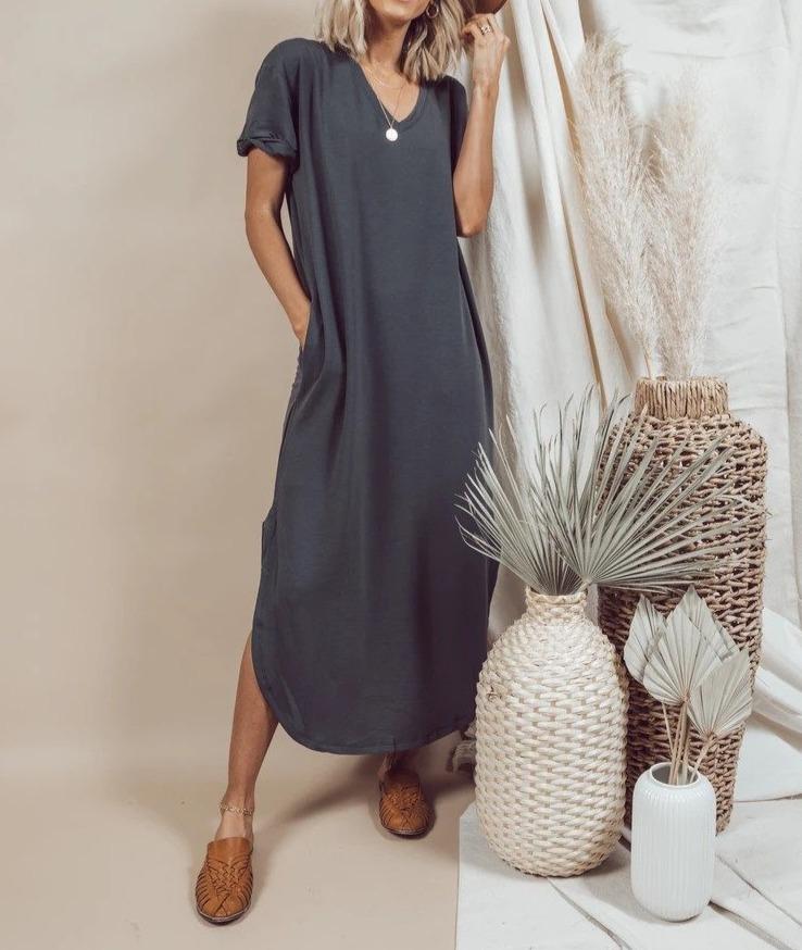 Simple Plain V-Neck Side Pocket Maxi Dress